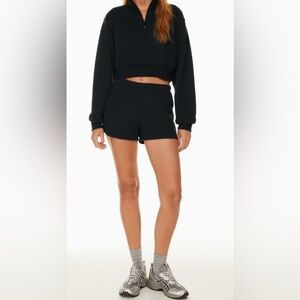 Aritzia TNA Extra Fleece Perfect 2” Sweatshort